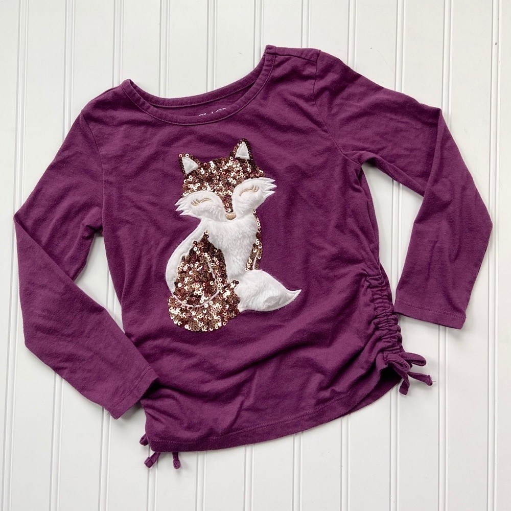 •The Children’s Place• furry sequin fox tee